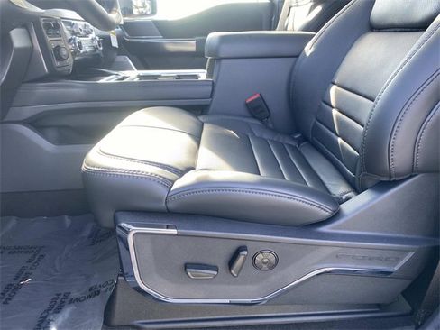 New 2026 Ford F350 Platinum image 15