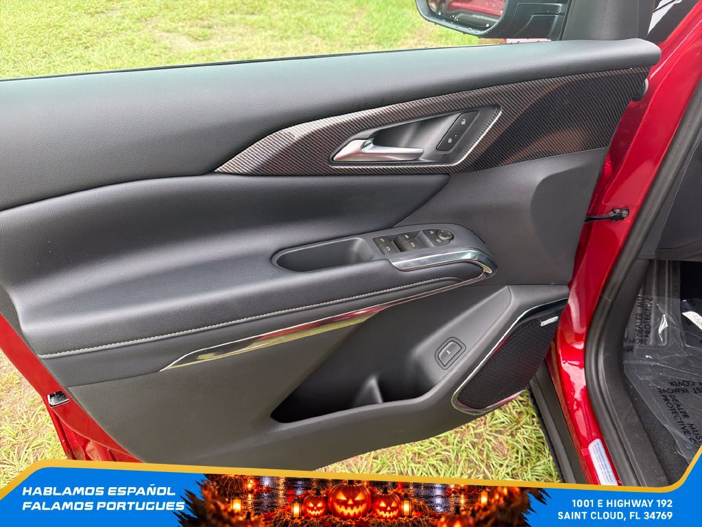 New 2027 Chevrolet Traverse Z71 w/ Enhanced Driving Package AWD/4WD image 12