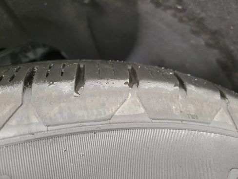 Certified 2025 GMC Yukon XL Denali image 5