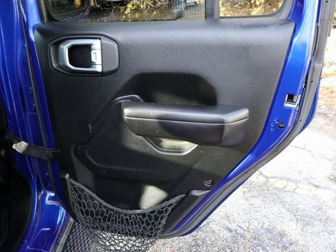 Used 2018 Jeep Wrangler Unlimited Sport S image 14