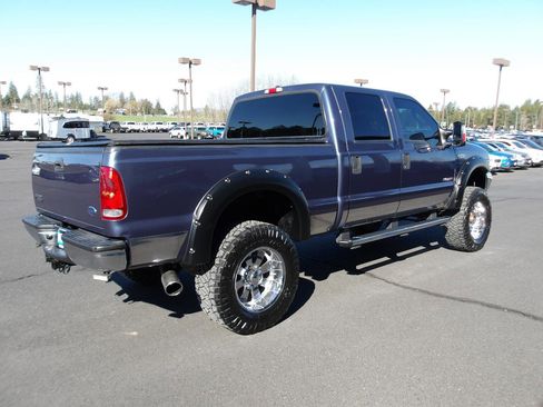 Used 2004 Ford F250 Lariat AWD/4WD image 5