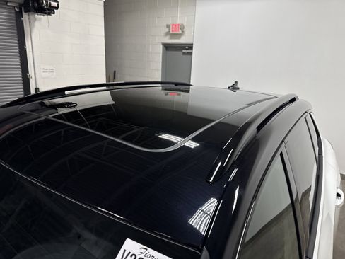 New 2026 Volkswagen Tiguan SE R-Line image 11