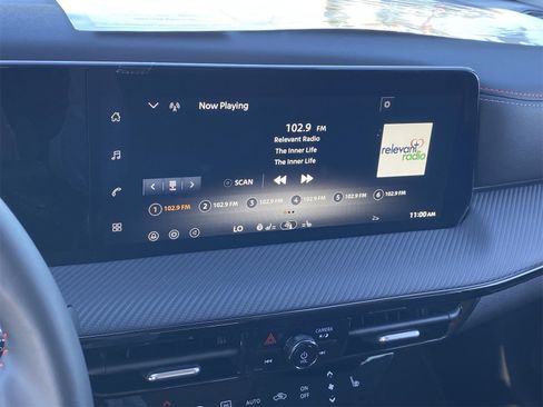 New 2026 Nissan Kicks SR w/ SR Premium Package image 27