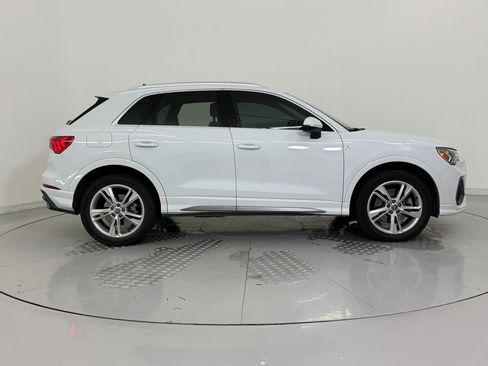 Used 2019 Audi Q3 2.0T Premium Plus image 8