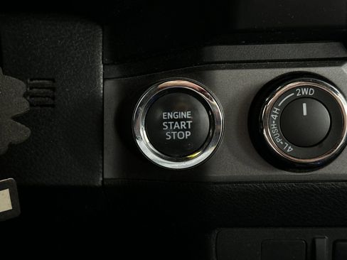 Used 2023 Toyota Tacoma TRD Off-Road AWD/4WD image 19