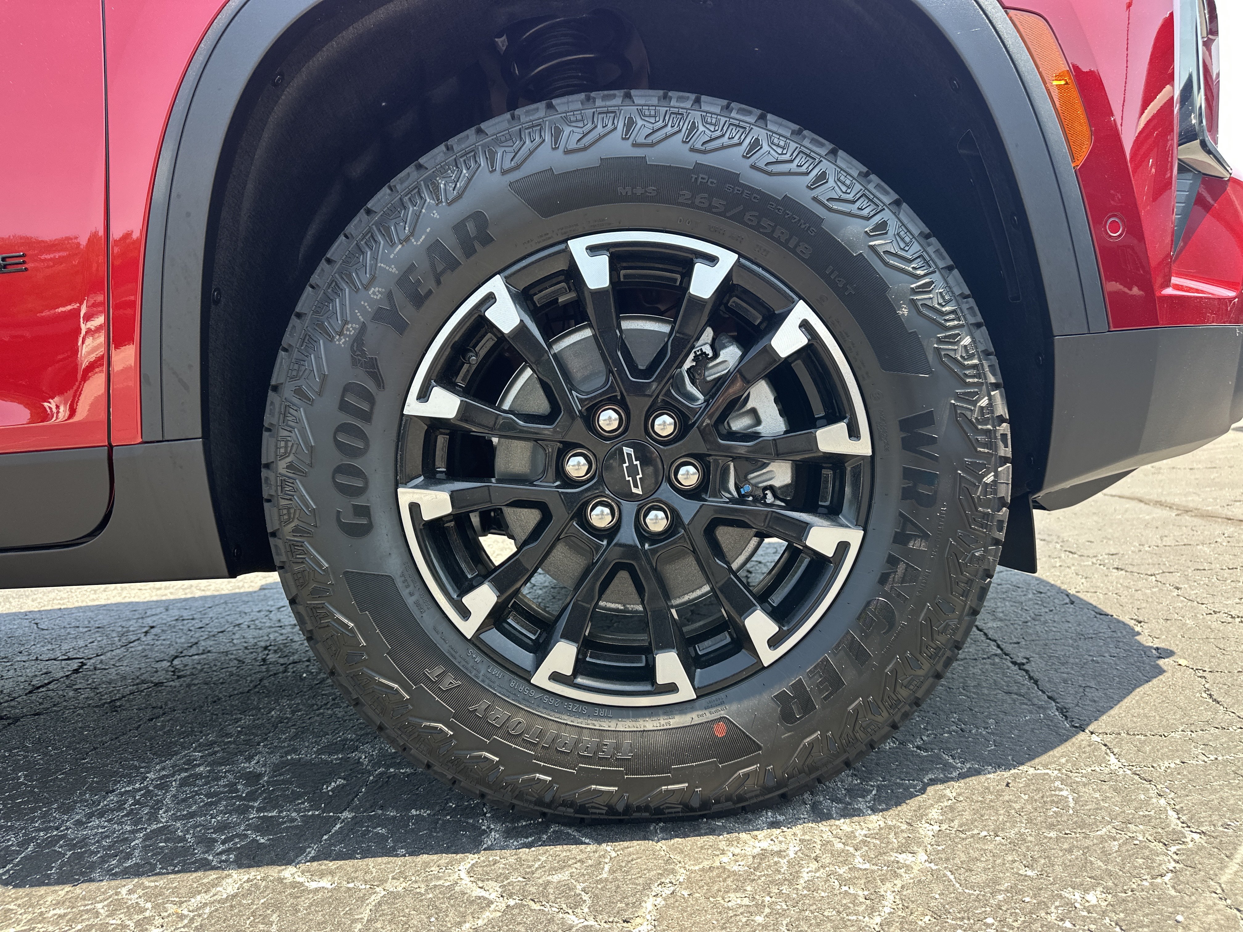 New 2026 Chevrolet Traverse Z71 w/ Enhanced Driving Package AWD/4WD image 14