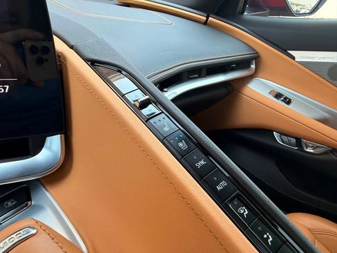 Used 2021 Chevrolet Corvette Stingray Preferred Cpe w/ 2LT RWD image 12