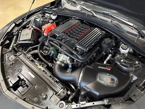 Used 2018 Chevrolet Camaro SS RWD image 74
