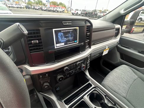 New 2026 Ford F550 XLT w/ XLT Value Package image 49