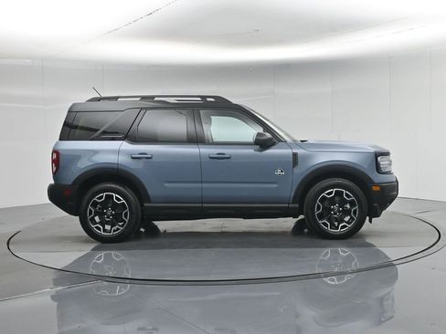 Used 2025 Ford Bronco Sport Outer Banks w/ Outer Banks Tech Package+ AWD/4WD image 28