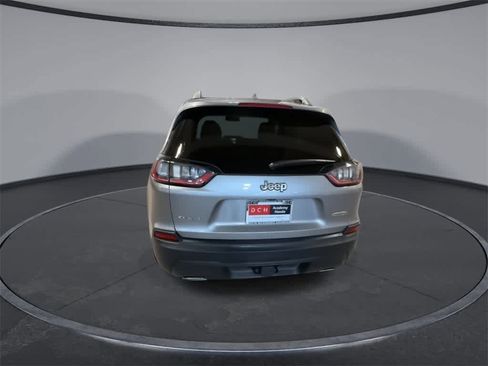 Used 2019 Jeep Cherokee Latitude w/ Cold Weather Group image 7