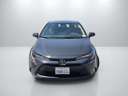 Used 2026 Toyota Corolla LE FWD image 2
