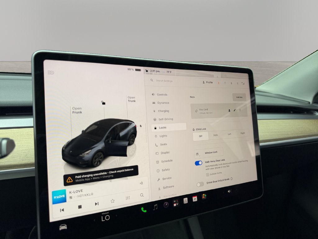 Used 2024 Tesla Model Y Long Range RWD image 25