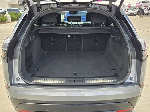 Used 2024 Land Rover Range Rover Velar Dynamic SE image 12
