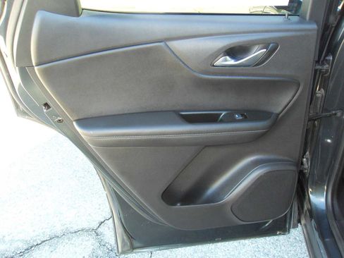 Used 2019 Chevrolet Blazer LT w/ Sun and Wheels Package image 28