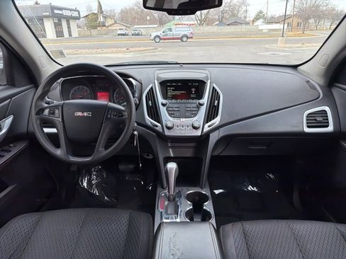Used 2015 GMC Terrain SLE image 10