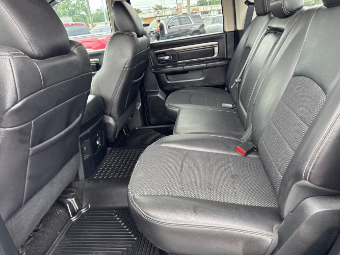 Used 2016 RAM 1500 Sport w/ Convenience Group AWD/4WD image 14