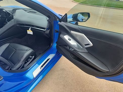 Used 2024 Chevrolet Corvette Stingray Preferred Cpe w/ Z51 Performance Package RWD image 16