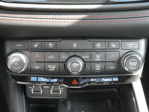 Used 2024 Dodge Durango R/T AWD/4WD image 26