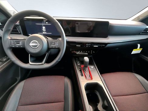 New 2026 Nissan Kicks SR w/ Cold Weather Package AWD/4WD image 5