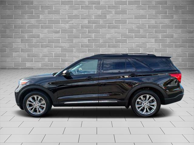 Certified 2023 Ford Explorer XLT w/ Equipment Group 202A AWD/4WD image 6