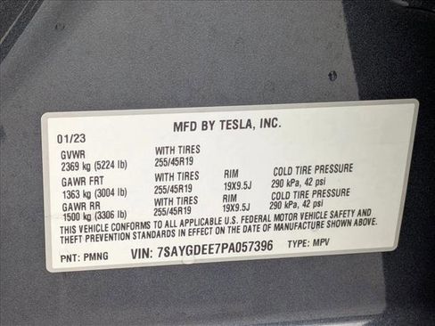 Used 2023 Tesla Model Y Long Range image 26