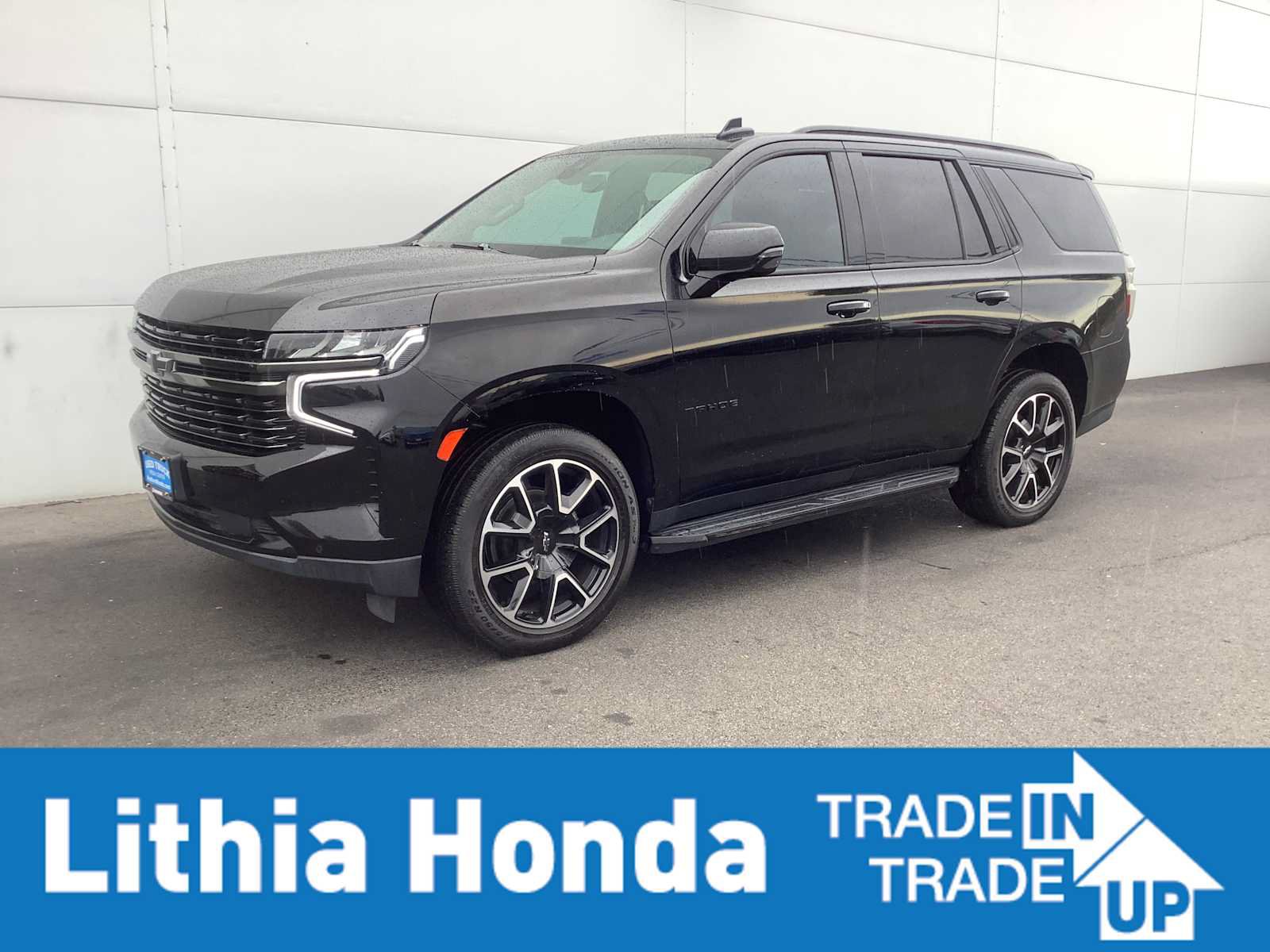 Used 2021 Chevrolet Tahoe RST w/ Luxury Package AWD/4WD image 1