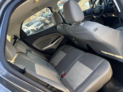 Used 2020 Ford EcoSport S image 20