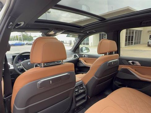 Certified 2024 BMW X5 xDrive40i w/ Premium Package AWD/4WD image 26