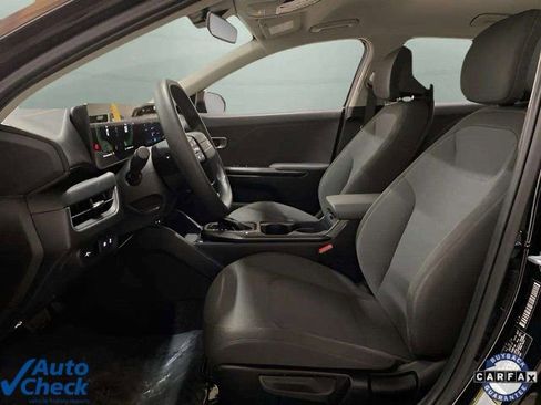 Used 2025 Kia K4 LX image 58