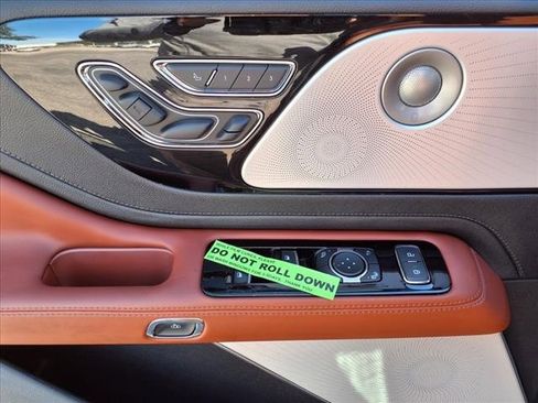 New 2025 Lincoln Aviator Reserve w/ Equipment Group 201A image 13