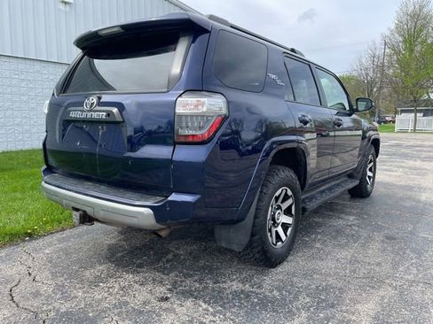 Used 2019 Toyota 4Runner TRD Off-Road Premium AWD/4WD image 14