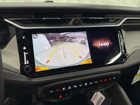 New 2026 Jeep Cherokee Laredo image 22