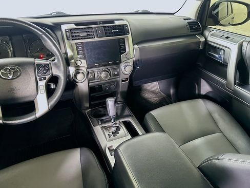 Used 2023 Toyota 4Runner SR5 Premium w/ Moonroof Package RWD image 19