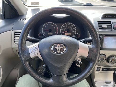 Used 2013 Toyota Corolla LE Special Edition image 13