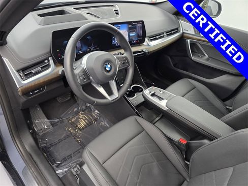 Used 2023 BMW X1 xDrive28i w/ Premium Package image 10