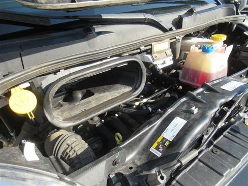 Used 2023 RAM ProMaster 2500 image 29