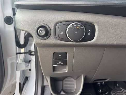 New 2026 Ford Transit 150 Low Roof RWD image 17