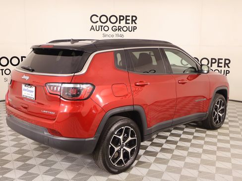 Used 2025 Jeep Compass Limited AWD/4WD image 21