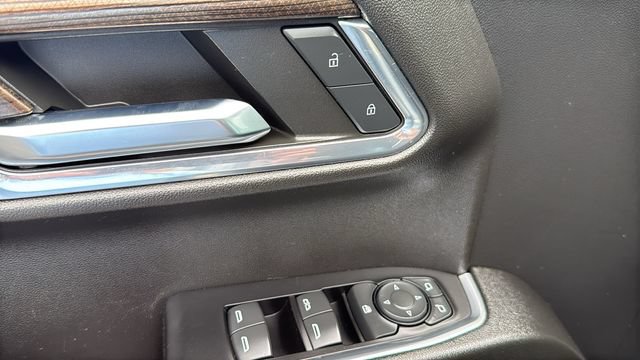 Used 2024 Chevrolet Silverado 1500 RST RWD image 11