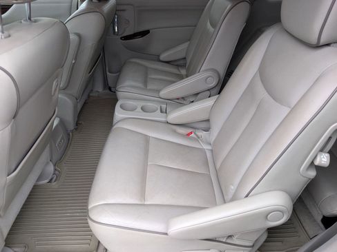 Used 2011 Nissan Quest SL w/ Bose Pkg image 26