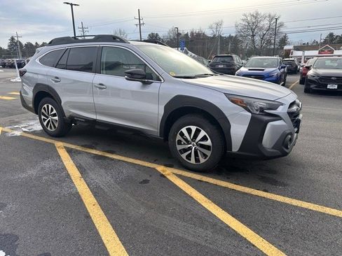 New 2025 Subaru Outback Premium image 3