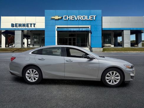 Used 2024 Chevrolet Malibu LT FWD image 7