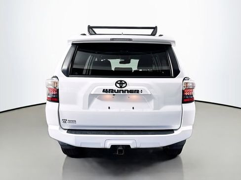 Certified 2022 Toyota 4Runner Trail Special Edition AWD/4WD image 7