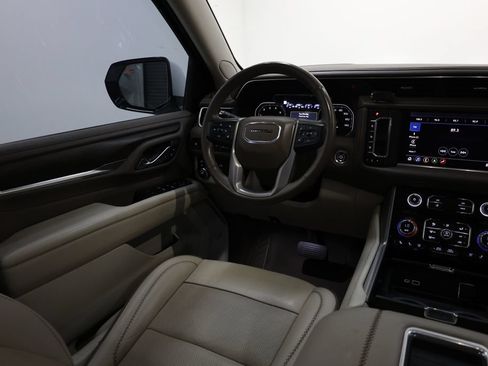 Used 2021 GMC Yukon Denali w/ LPO, Illumination Package AWD/4WD image 80