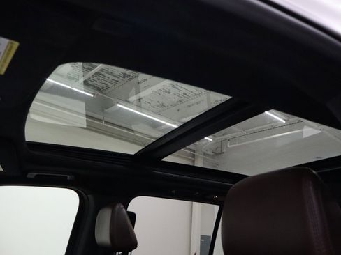 Certified 2022 Ford Expedition Limited image 22