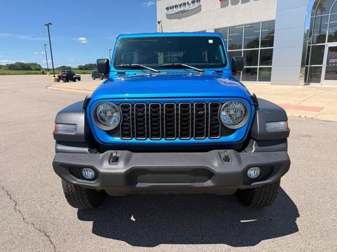 Used 2025 Jeep Wrangler Unlimited Sport AWD/4WD image 8