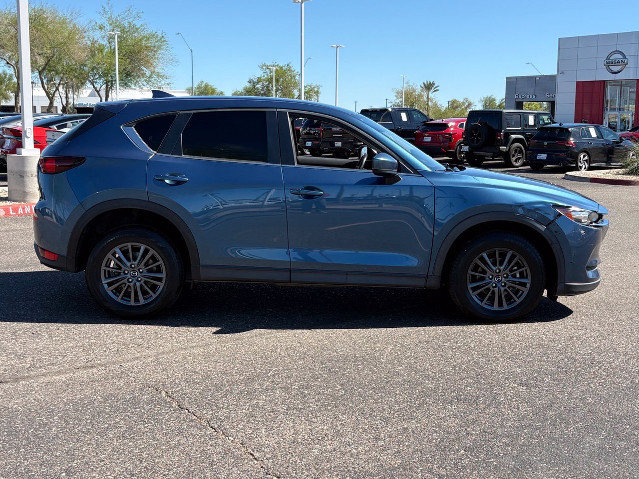Used 2021 MAZDA CX-5 Touring FWD image 7