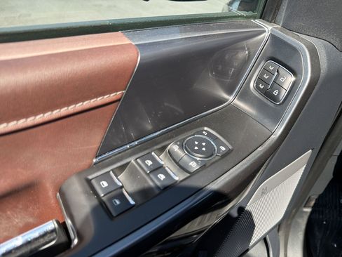 Used 2023 Ford F150 Lariat w/ Equipment Group 502A High AWD/4WD image 18