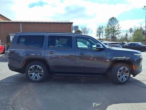 New 2026 Jeep Grand Wagoneer 4WD image 2